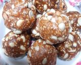 A picture of step 3 of White til and groundnut ladoo.