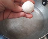 A picture of step 4 of Rice rasgulla.