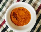 A picture of step 2 of Ajwain lachha paratha / Masala laccha paratha 😋.