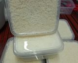 Gambar langkah 2 resipi Saltcheese cakes.