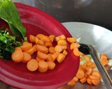Foto langkah ke 2 dari resep 6. Soup favorit anak-anak! Pake thyme.