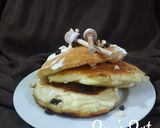 A picture of step 4 of Japanese Souffle Pancakes.