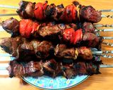 A picture of step 5 of Pork skewers marinated in pomegranate juice.