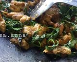 Foto langkah ke 5 dari resep Tumis Ayam Kemangi.