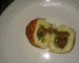 A picture of step 8 of Potatoe fritters with Minced meat.