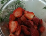 عکس مرحله 1 از دستور مربای توتفرنگی رژیمی🍓