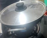 A picture of step 5 of Vegetable masala upma.