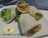 Foto del paso 11 de la receta: Wrap de salmón ahumado, aguacate y lechuga
