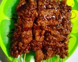 Foto langkah ke 4 dari resep Sate kikil bumbu kacang.