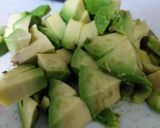 Foto del paso 4 de la receta: Tartar de aguacate y salmón