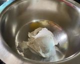 A picture of step 2 of Strawberry Cream.
