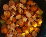 Une image de l'étape 3 de Gratin choux-fleurs pommes de terres et saucisses.
