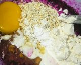 Foto langkah ke 2 dari resep Waffle Buah Naga.