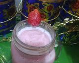 Foto langkah ke 4 dari resep Jus strawberry simple.