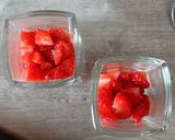Une image de l'étape 2 de 🫜Verrine fraise spéculoos skyr.