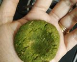 A picture of step 4 of Spinach cheese Balls.