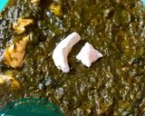 A picture of step 6 of Palak paneer.