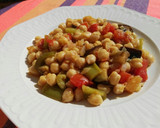 Foto del paso 7 de la receta: Garbanzos con verduras asadas y mandarina
