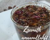 A picture of step 2 of Moringa and Rose Infusion.
