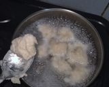 Foto langkah ke 4 dari resep Tekwan Patin Bihun Instan rasa soto.