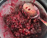 A picture of step 3 of Blackcurrant Cordial:.