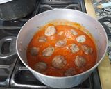 Foto del paso 7 de la receta: Albóndigas de carne vacuna con salsa