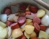 A picture of step 7 of Sauerkraut and polish kielbasa.