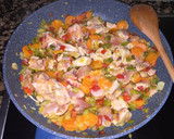 Foto del paso 3 de la receta: Paella de pollo y verduras