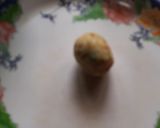 A picture of step 6 of Potato mix bell pepper crispy cheese balls.