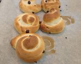 Foto del paso 7 de la receta Trenzas y caracolas de pan dulce con pepitas de chocolate 🎄
