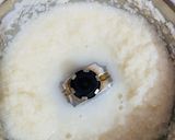 A picture of step 2 of Rice kheer.