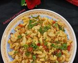 A picture of step 1 of Masala Macaroni.