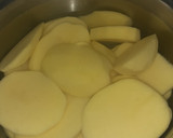 Foto del paso 5 de la receta: Mejillones picantes con patatas a la inglesa