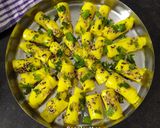 ખાંડવી (Khandvi Recipe In Gujarati) રેસીપી સ્ટેપ4ફોટો
