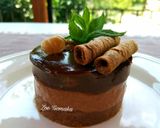 Φωτογραφία βήματος 10 της συνταγής Cheesecake με Πραλίνα Φουντουκιού και Πουράκια Σοκολάτας