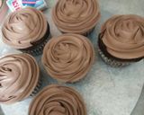 A picture of step 6 of Moist chocolate cupcakes.