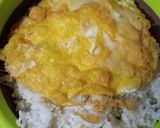 Foto langkah ke 3 dari resep Telur Dadar Cheese Slice.