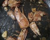 Foto del paso 2 de la receta: Guiso de lubina con marisco