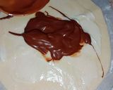 A picture of step 1 of Nutella Star Bread.
