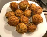 Pas rețetă Brioșe aperitiv cu somon, legume și cașcaval 5 fotografie