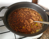Foto del paso 5 de la receta: Galletas tostadas con cacao puro