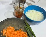 Foto langkah ke 1 dari resep Bihun Wortel Isian Pastel.
