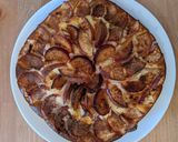 A picture of step 6 of Yet another tasty apple cake.