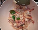 Foto langkah ke 4 dari resep Tumis buncis udang dan telur puyuh.