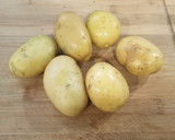 Foto del paso 4 de la receta: Costilla de cerdo al horno con guarnición de patatas