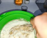 Foto langkah ke 5 dari resep Banana Cake, cemilan manis Keluarga.