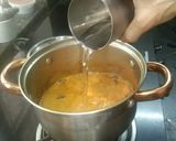 A picture of step 2 of Prawn Malai Curry.