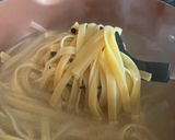 A picture of step 1 of Creamy Shrimp and Mushroom Fettuccine.