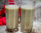 A picture of step 2 of Mixed fruit smoothie.