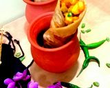 মটরশুঁটি আলু ভাজা মশলা দিয়ে রোল(matarshuti aloo bhaja mashla diye roll recipe in Bengali) রেসিপির ধাপ 8 ছবি